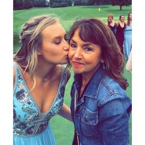 Meet your Posher, Grace